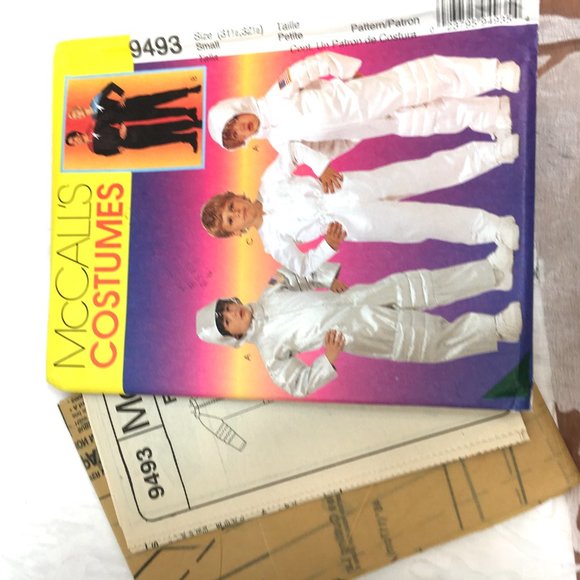 McCall's Pattern #9493 - Space Suit – Astronaut - space Jumpsuit Costume NWT - Picture 4 of 6
